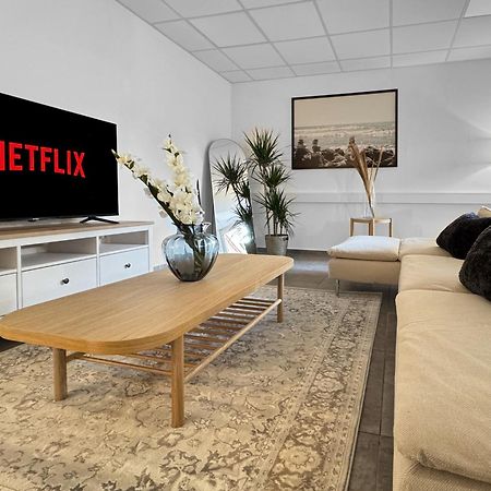Group Friendly Comfort Central Stuttgart Apartment Luaran gambar