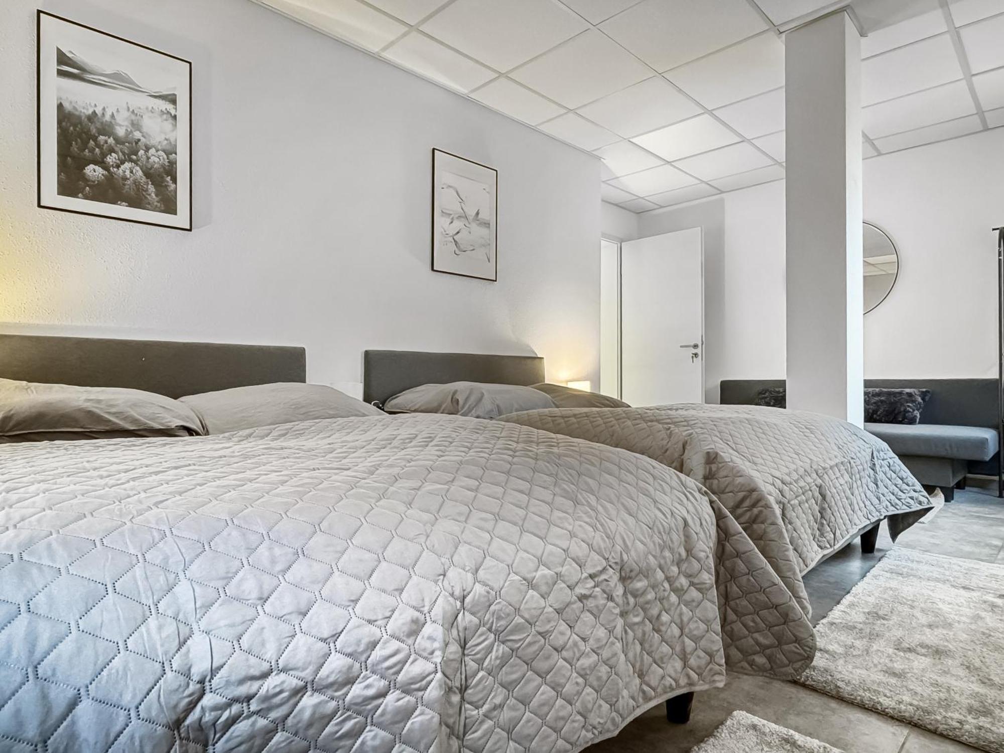 Group Friendly Comfort Central Stuttgart Apartment Luaran gambar