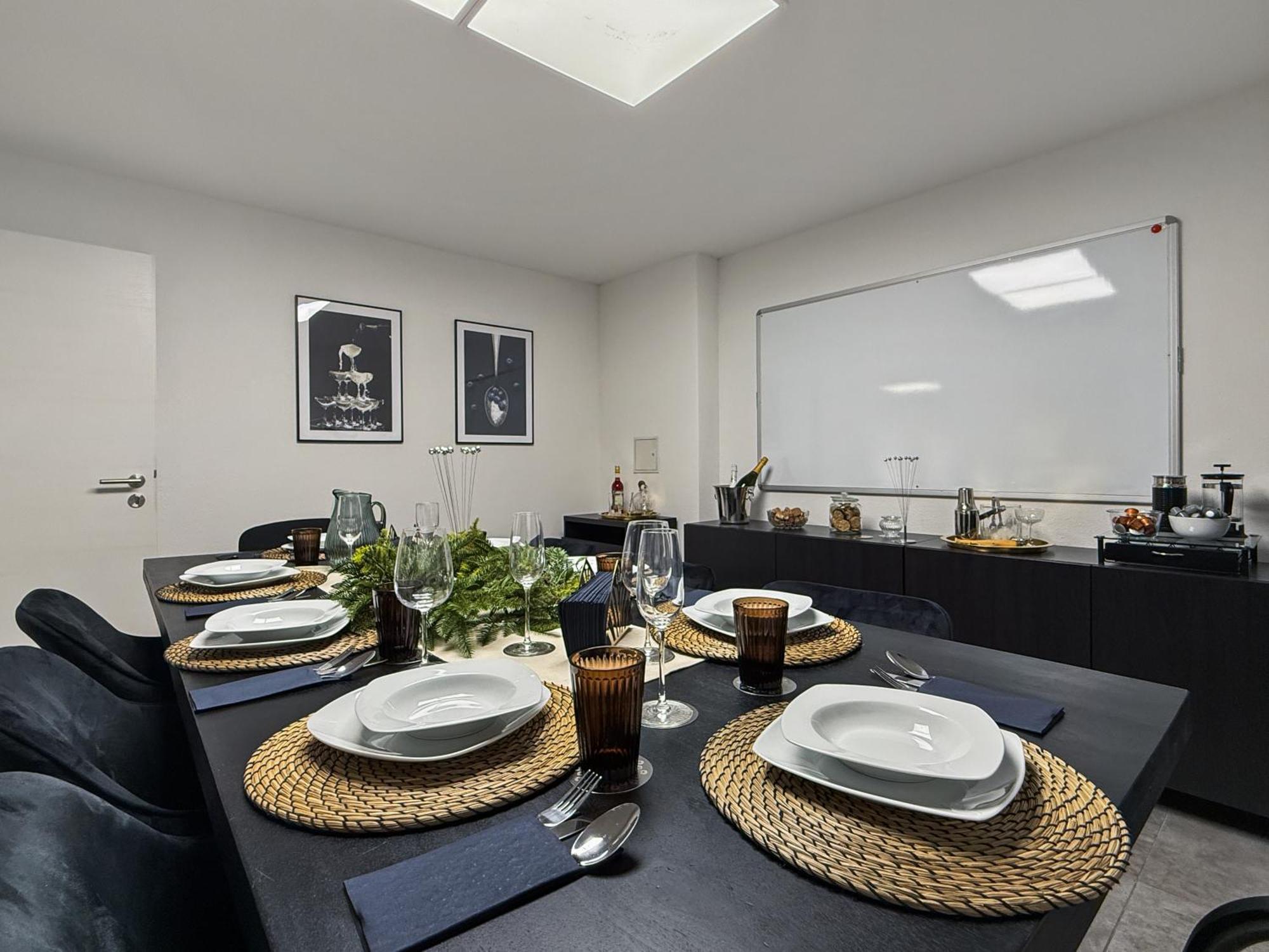 Group Friendly Comfort Central Stuttgart Apartment Luaran gambar